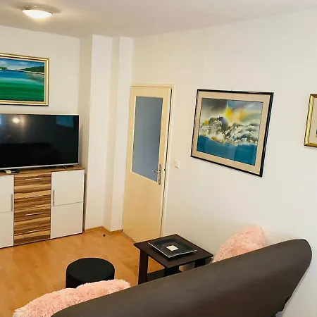 Oskar Apartman Split